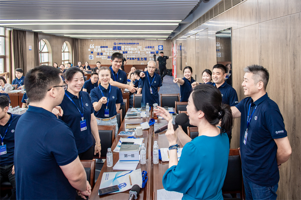 第三段前做滑動 (2).jpg